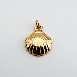 Classic Shell Charm